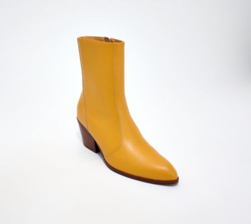 A666056 — Intentionally Blank Leather Mid Shaft Boots — Soleil; QVC stock photo matched to lot manifest