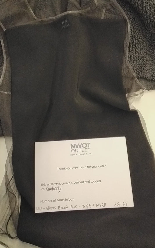 SKIMS & MORE | Women's Assorted Apparel | BRANDED BOX | Shelf-Pulls/Returns | 25 Pieces | Small Box #AG-21