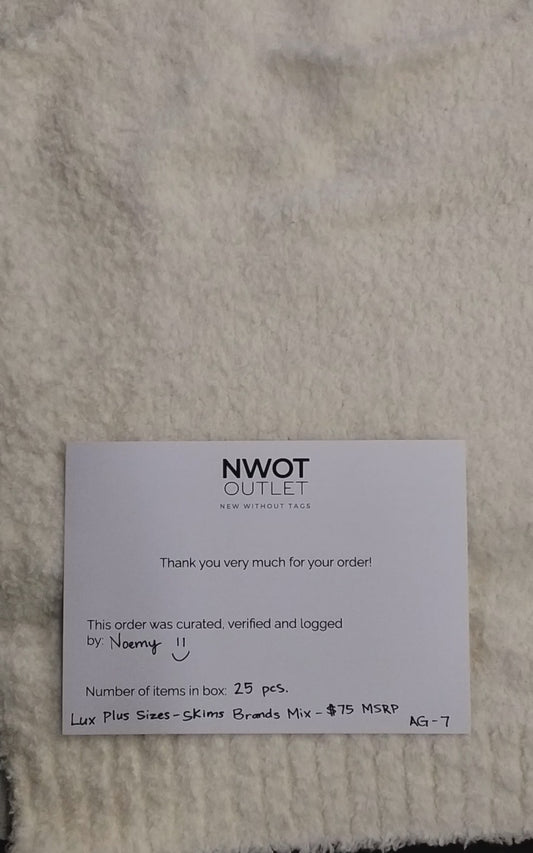 SKIMS & MORE | PLUS SIZE | Women's Assorted Apparel | $75+ MSRP | BRANDED BOX | Shelf-Pulls/Returns | 25 Pieces | Small Box #AG-7