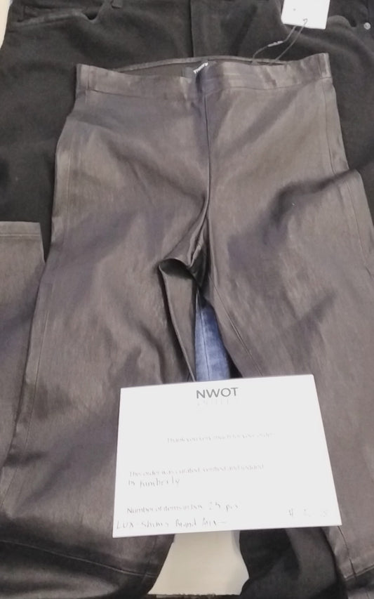 SKIMS & MORE | Women's Assorted Apparel | BRANDED BOX | Shelf-Pulls/Returns | 25 Pieces | Small Box #AG-28