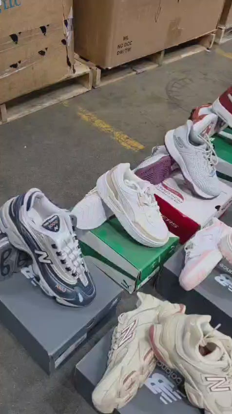 Load video: Athletic Outlet | Brand-New Athletic Footwear | Nike, Jordans, and More | 100 Pieces | Pallet