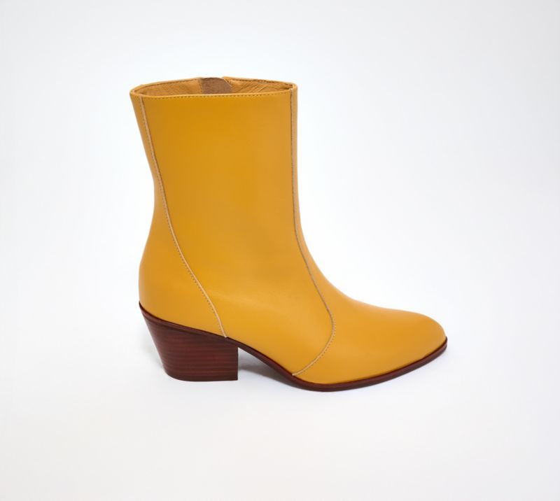 A666056 Intentionally Blank Leather Mid Shaft Boots — Soleil; QVC stock photo, additional product view