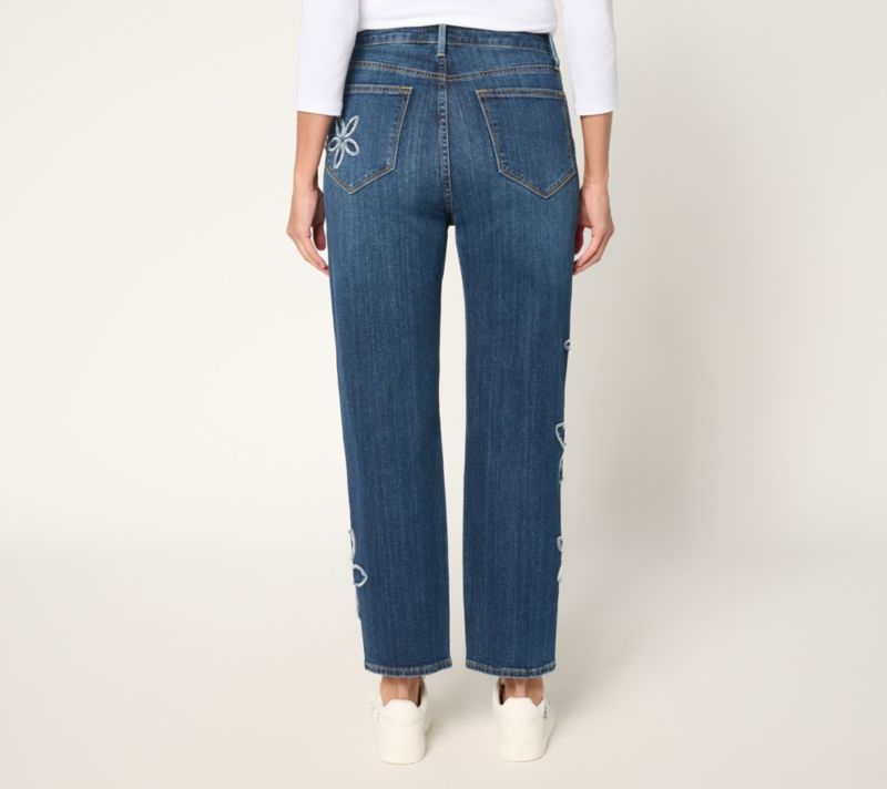 A699631 Driftwood Jeans Royce Straight Leg Jean - Dnm on Denim — Denim on Denim; QVC stock photo, additional product view